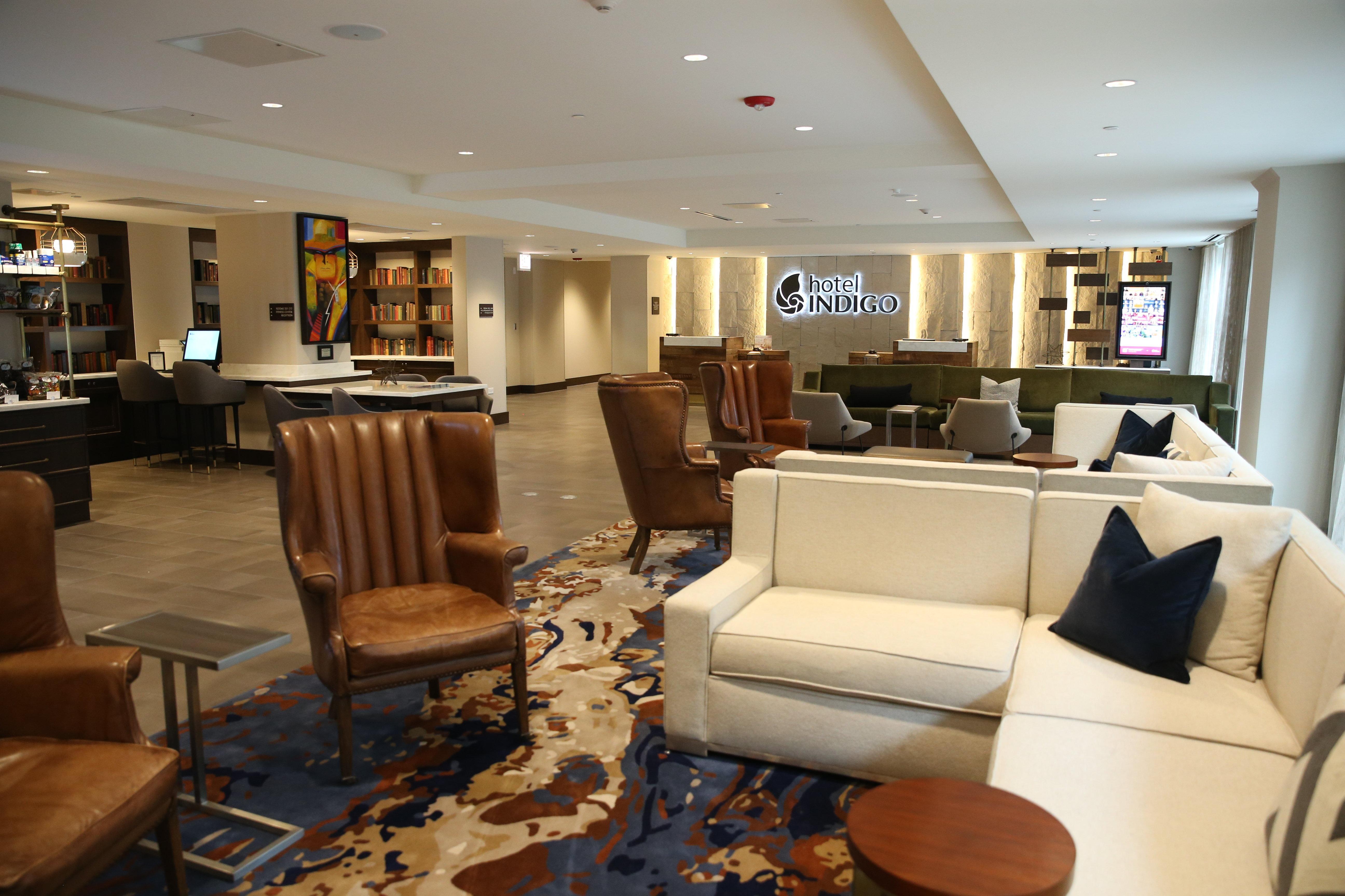 Hotel Indigo Naperville Riverwalk By Ihg Exteriör bild