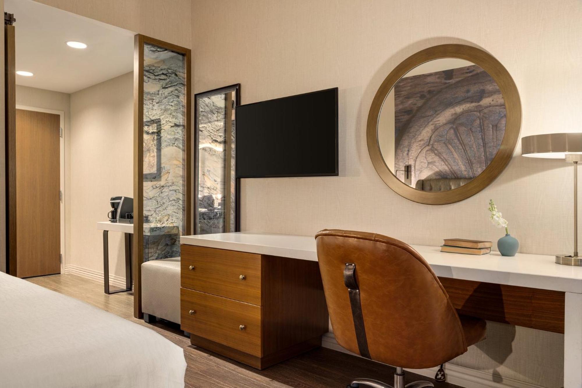Hotel Indigo Naperville Riverwalk By Ihg Exteriör bild
