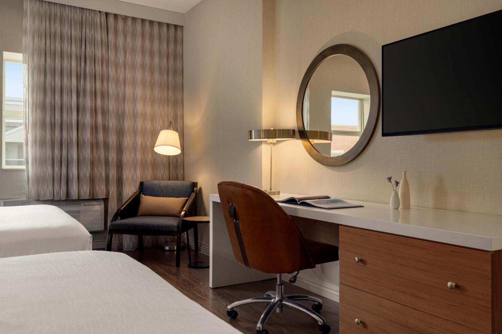 Hotel Indigo Naperville Riverwalk By Ihg Exteriör bild