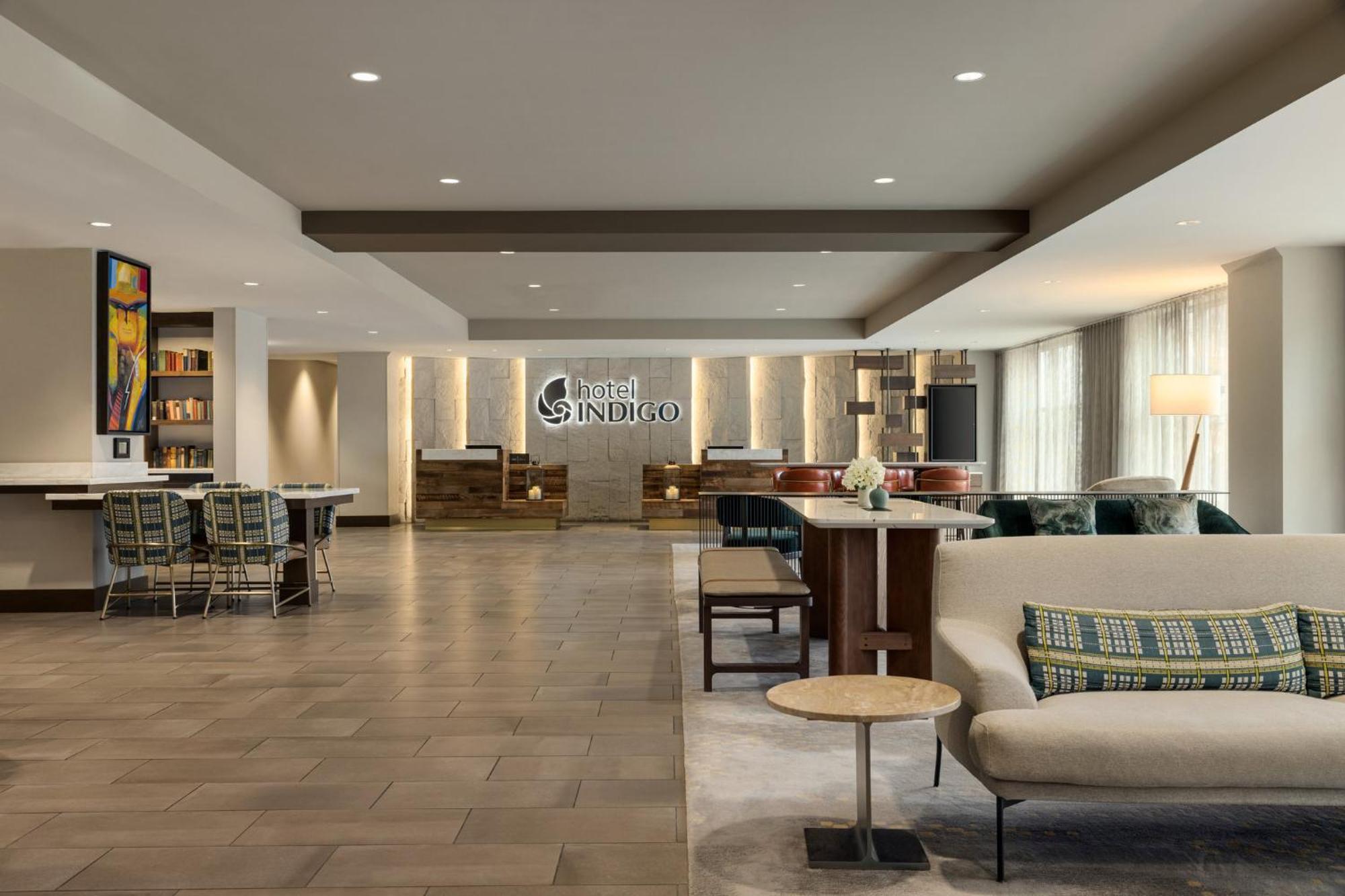 Hotel Indigo Naperville Riverwalk By Ihg Exteriör bild